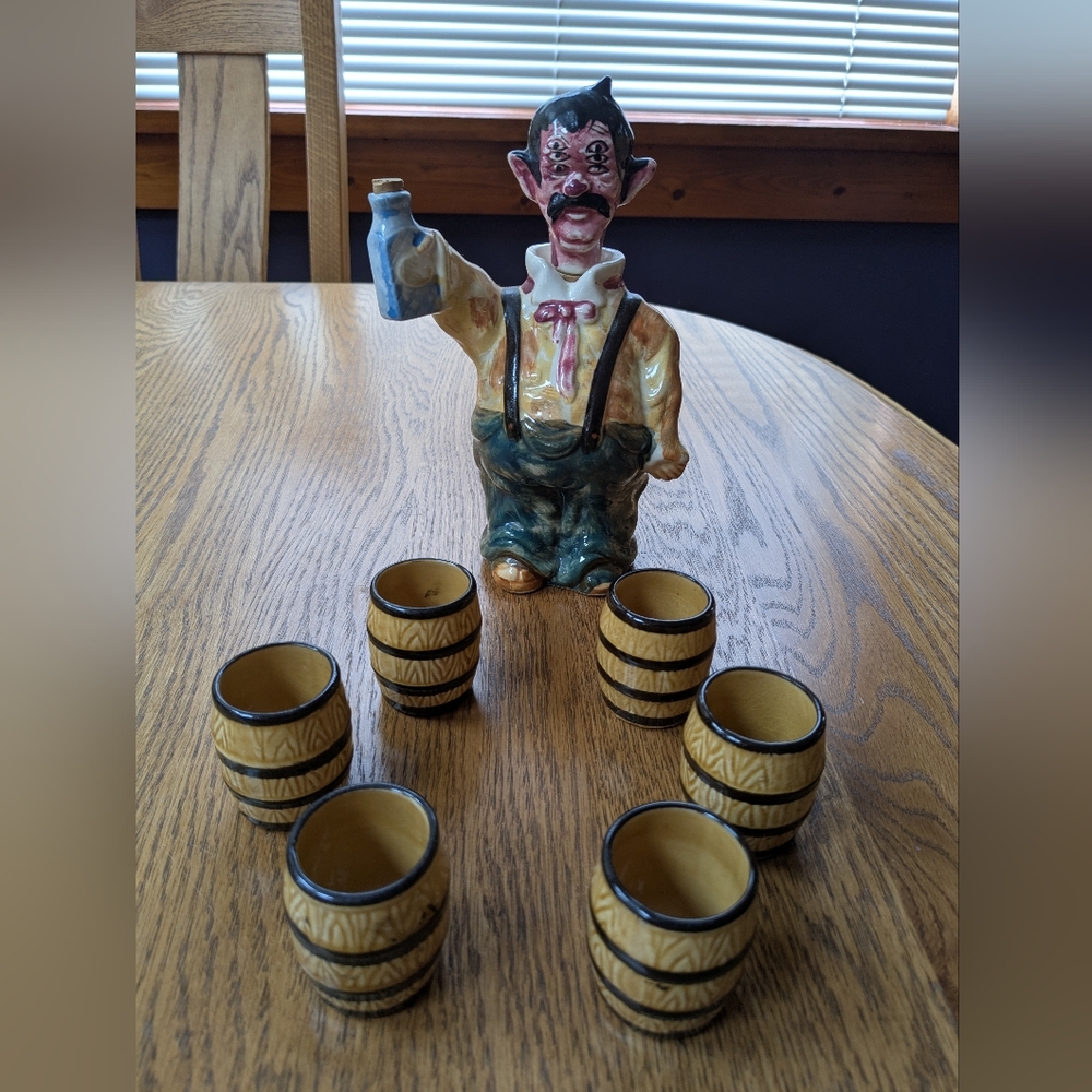Vintage Ceramic 6 Eye'd Drunken Man Figurine with 6 Barrel Shot Glasses Set